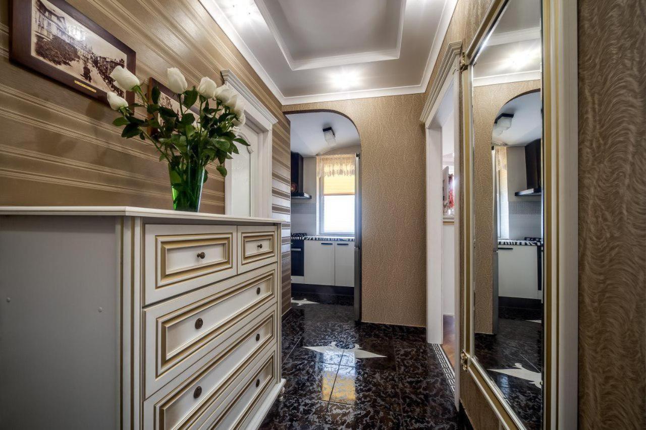Apartamenty On Kryvonosa 리비프 외부 사진