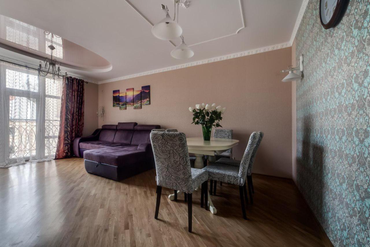 Apartamenty On Kryvonosa 리비프 외부 사진
